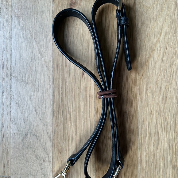 Michael Kors Black Satchel with Structured Design and Gold Accents - Picture 4 of 8